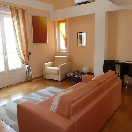 La Luna Nel Porto מלון סטרסה