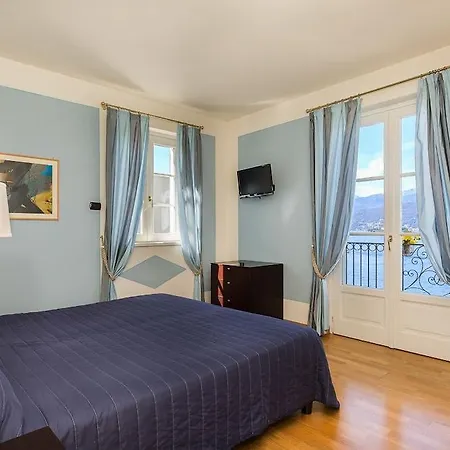 La Luna Nel Porto Otel 3*