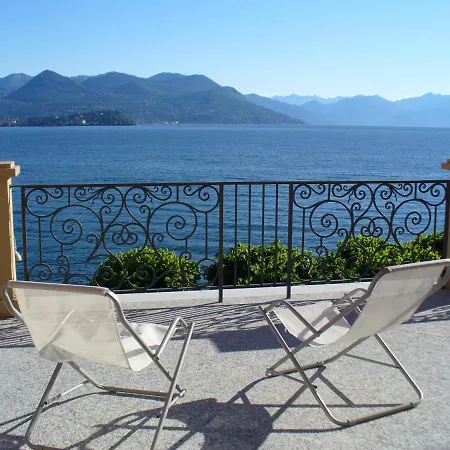 Otel La Luna Nel Porto Stresa